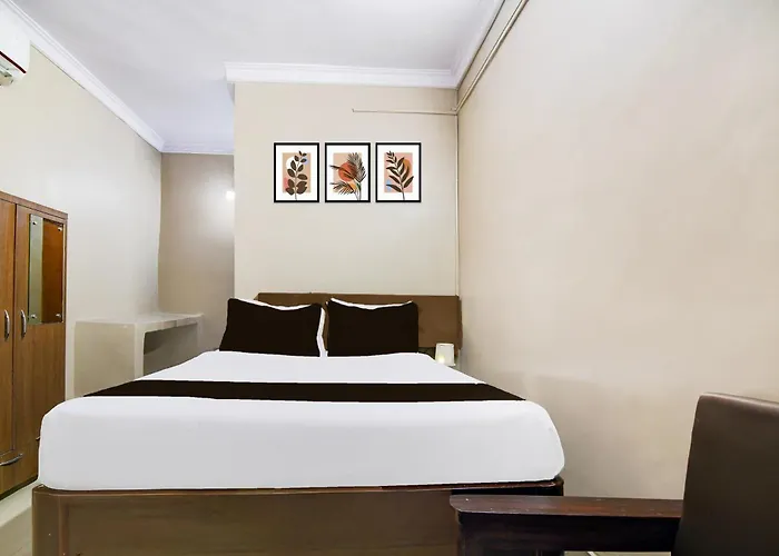 Super Collection O Nit More Adityapur Formerly Hotel Subheksha
