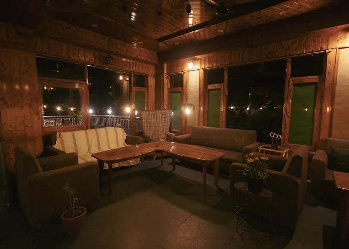 The Lazy And Slow Naggar, Manali