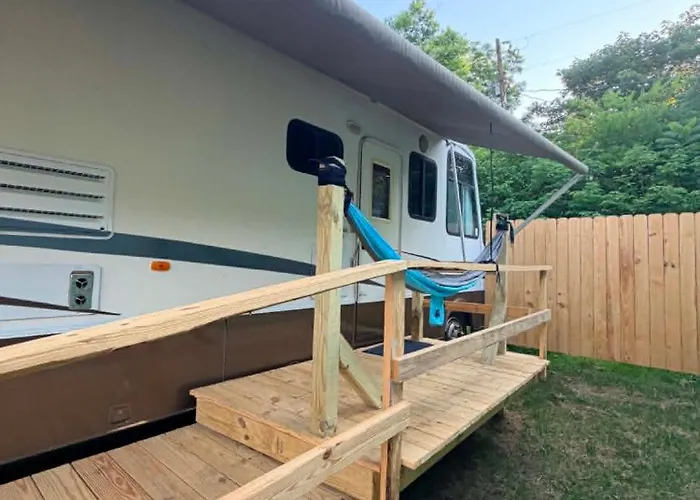 Comfortable Home On Wheels