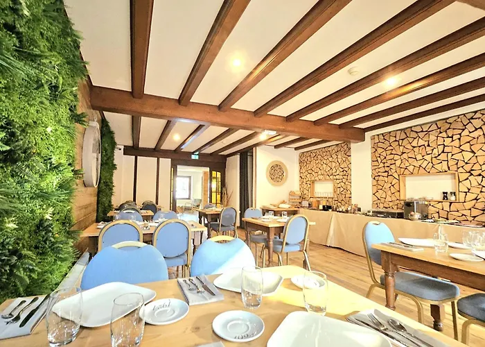 L'Ecrin Vert & Spa Hotel