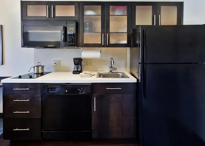 Blue Way Inn & Suites Extended Stay Bloomington Airport - Minneapolis