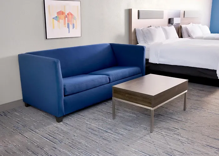 Holiday Inn Express & Suites Barrie South By Ihg