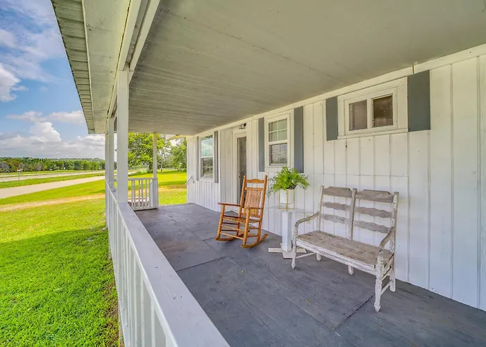 Recently Remodeled Route 66 Retreat! Claremore Gem