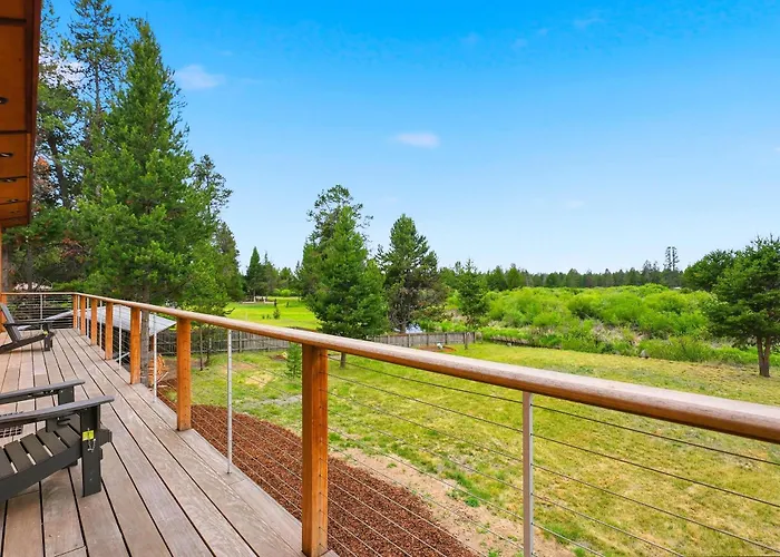Big Sunsets On Little Deschutes-Modern Riverfront