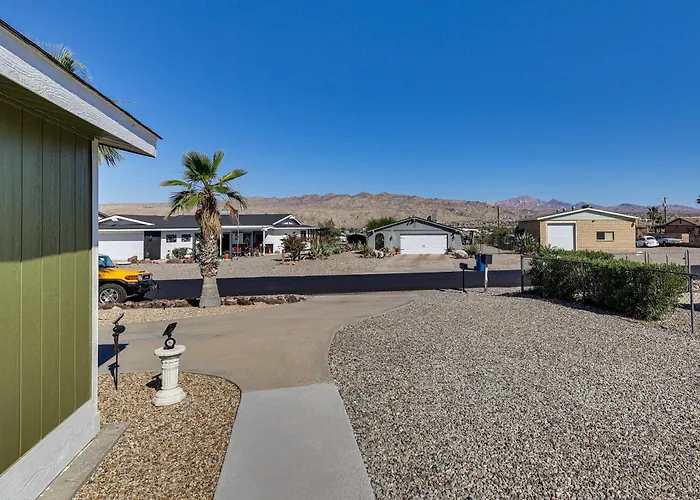 2 Mi To Colorado River! Family Home W/ Fenced Yard