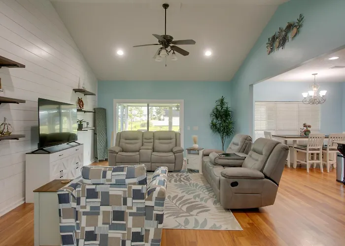 Peaceful Lake Escape W/ Dock In Coffee County