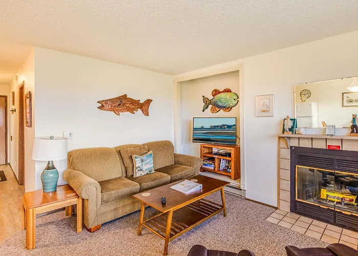 Hi-Tide Resort King Bed Dogs Ok Unit 01