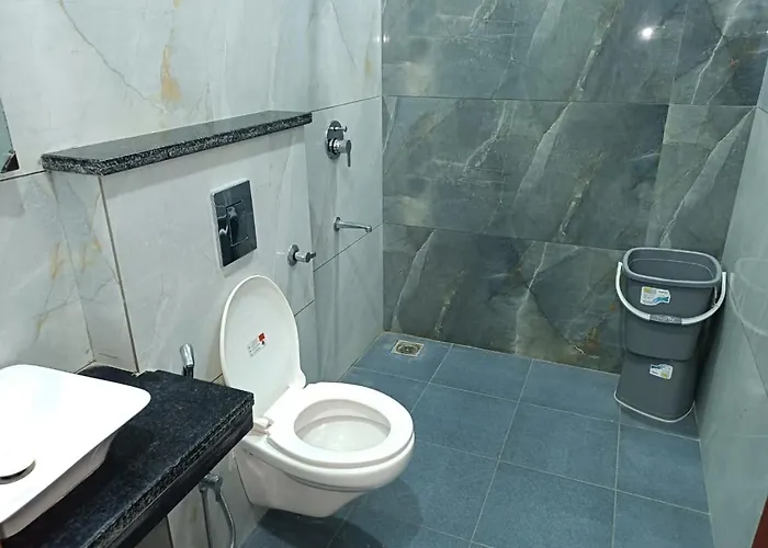 Hotel Deepjot