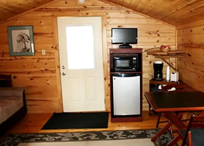 Rustic Luxury Cabins & Rv Resort With Atv Adventures & Full-Service Amenities Near Sturgis, South Dakota