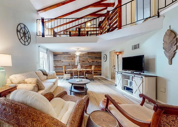 Dog Friendly Coastal Townhome With Golf Course Views Patios And Washer Dryer