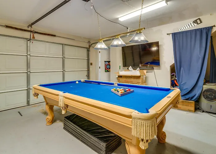 Pool & Shared Game Area! Home 7 Mi To Dtwn Tomball