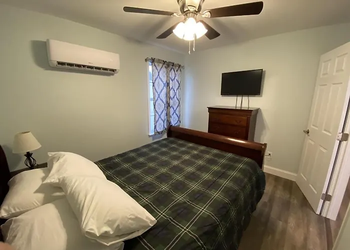 1 Bed 1 Bath Suite On Strip
