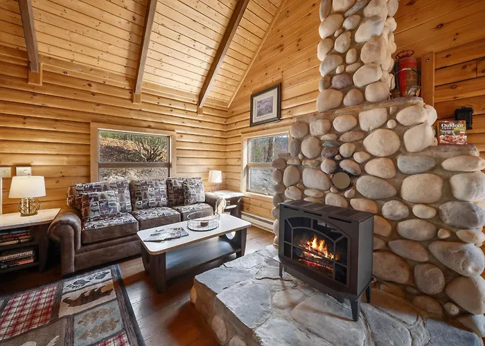 Cabin At Blackberry Crest