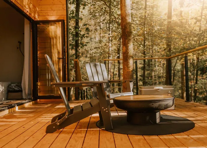 Private Forest Cabin With Hot Tub