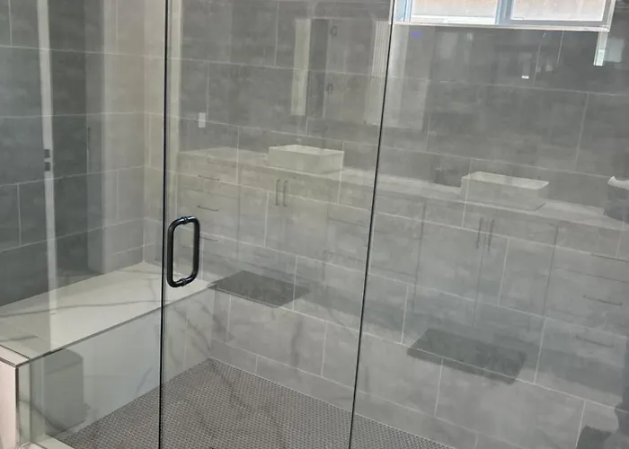 5 Bedroom Custom House For Luxry Living