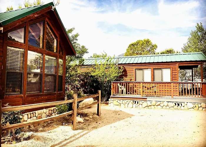 Scenic Mountain Cabin With Sierra Nevada Views On Highway 395 Near Lone Pine, California