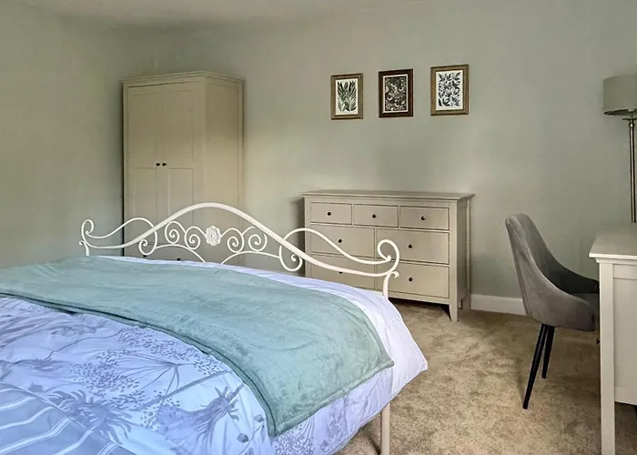 Bleasby Hall - Kelham Suite B&B