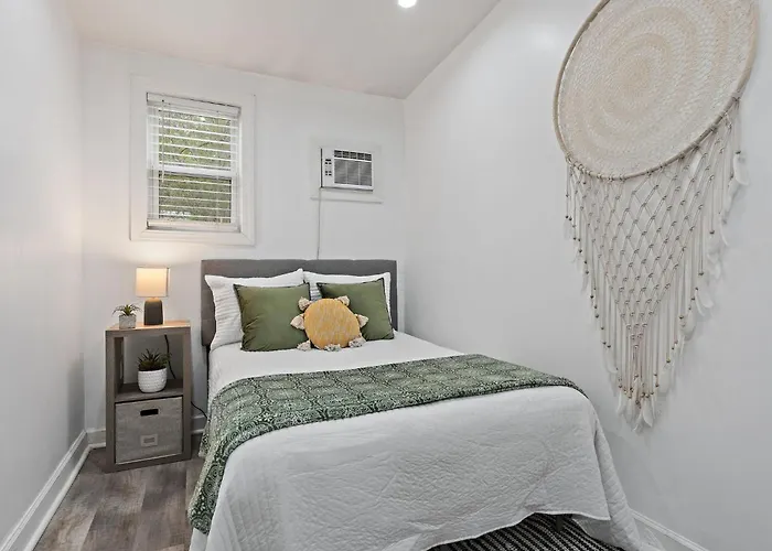 Cozy Home With A Short Drive To Nashville