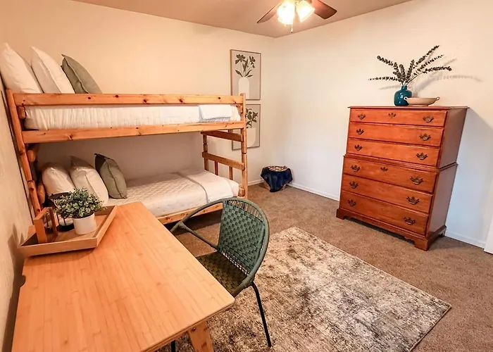 Lake And Mountains, 3Br 2Ba