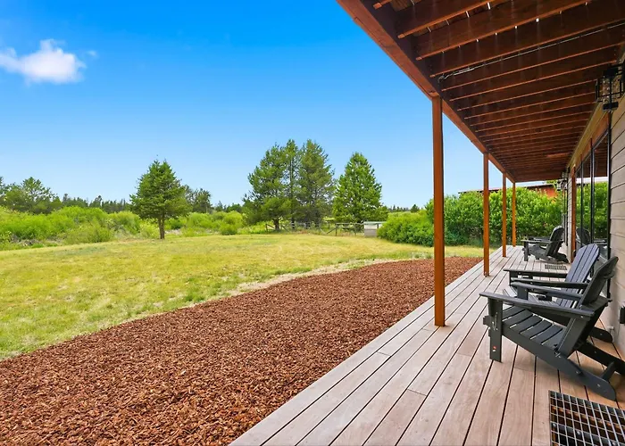 Big Sunsets On Little Deschutes-Modern Riverfront