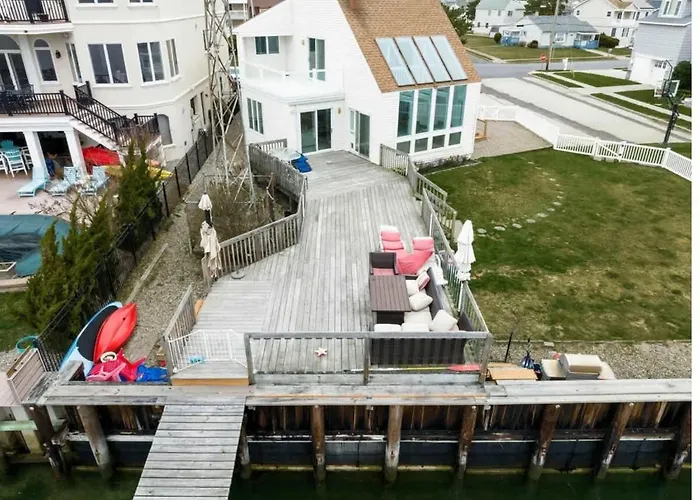Bay Front Sunsets In Brigantine - Boat Dock & Deck