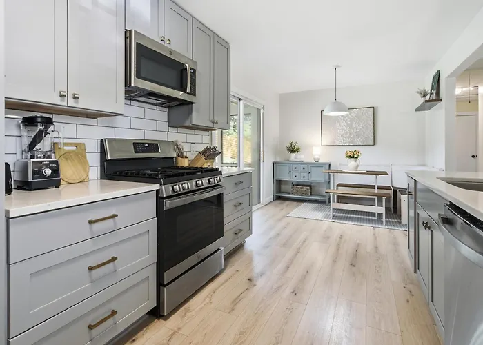 The Willow House Cozy Retreat Near Lake Lanier