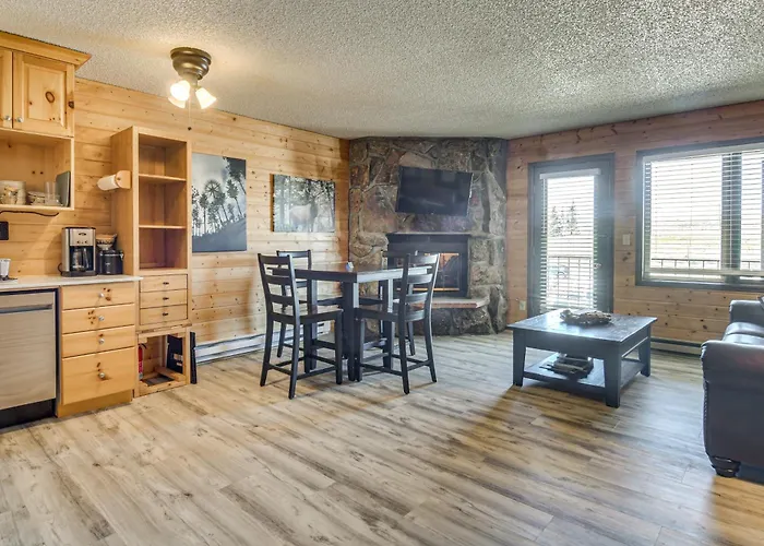 < 1 Mi To Granby Rodeo! Retreat W/ Pool & Hot Tub