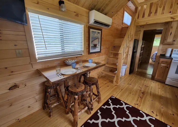 Cabin 1 With Free Ramp Access And Fishing Piers