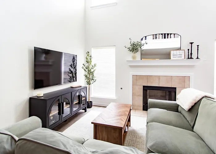 Family And Pet Friendly Hideaway