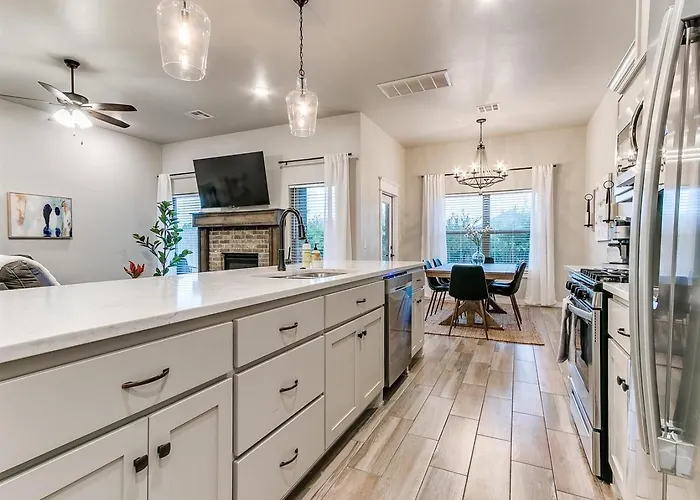 Unleash Your Familys Next Adventure Stunning 4 Bed In Yukon!