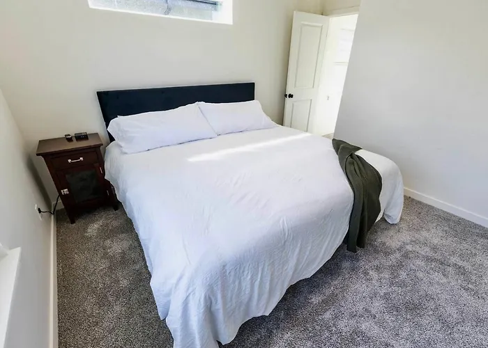 New! Boise Grove - 3 En - Suite Bedrooms- E Bikes