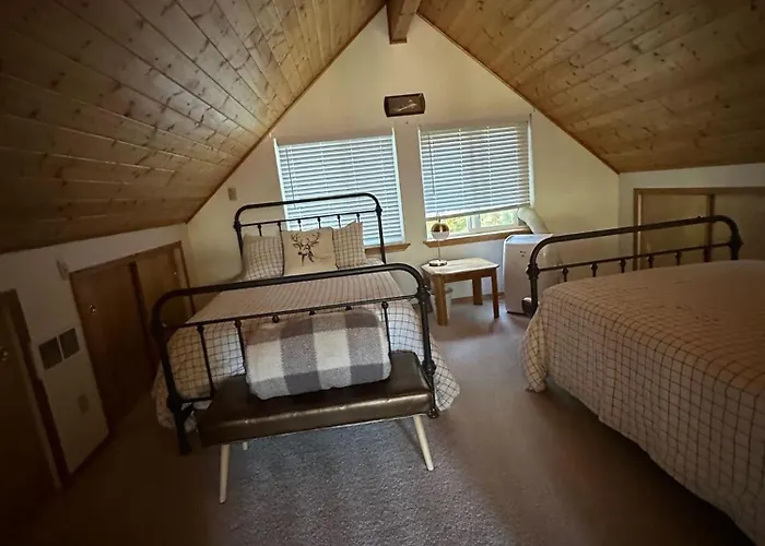 Family Ski Cabin In Packwood
