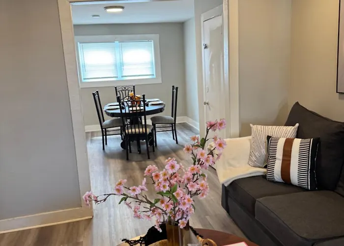3Br Near Philadelphia 2 Car Parking Private Backyard