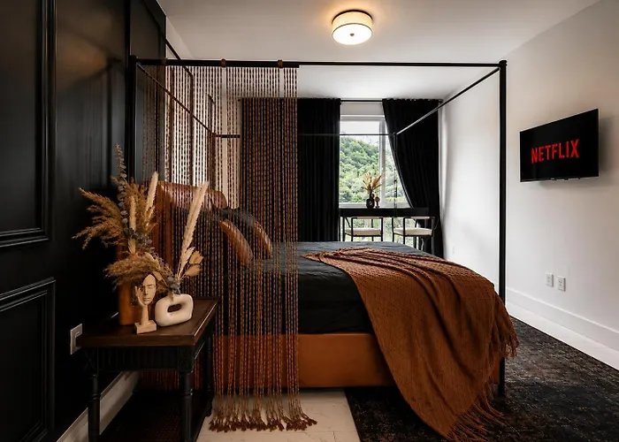 Oasis On Monroe Aparthotel