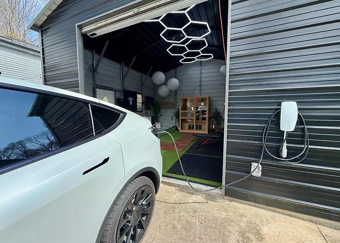 The Goat - Pool Hot Tub Gym Sauna & Gameroom