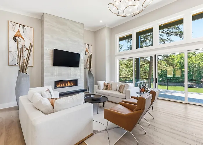 New Modern Lakefront Home On Lake Lanier With Dock