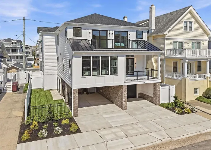 Pure Luxe Beach Block 5Br Mansion