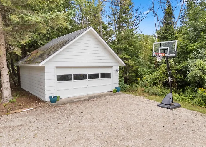 Ephraim Retreat- Secluded Getaway Near Village