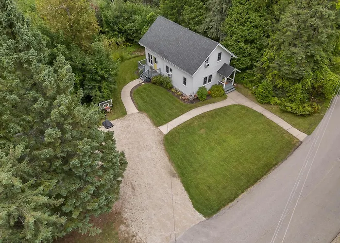 Ephraim Retreat- Secluded Getaway Near Village