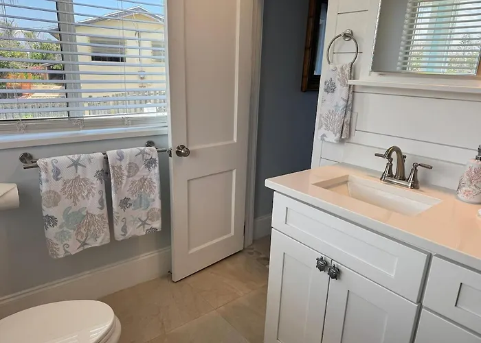 Oceanfront Beach House Private Beach Sleeps 10