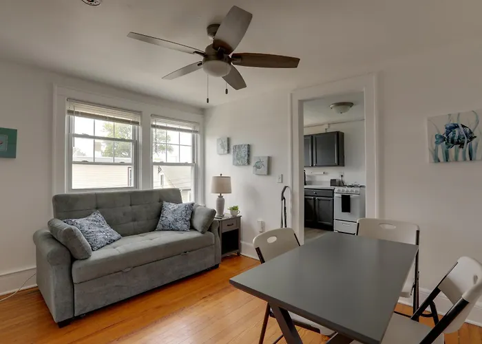 5 Blocks To Sand! Pet-Friendly Unit In Ocean Grove