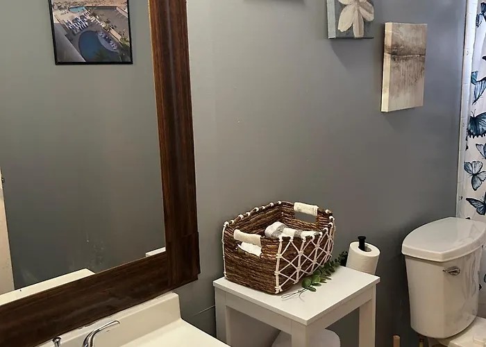 Right Off Of I-95 A Perfect Cozy Zen Mobile Home