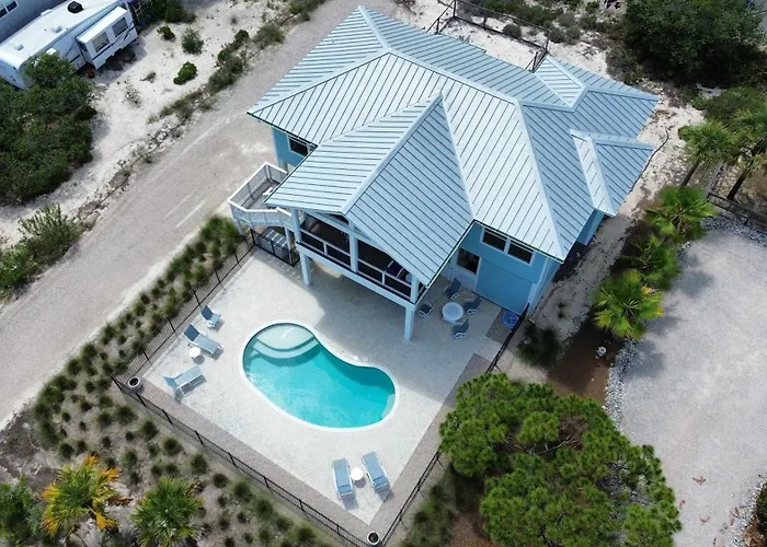 New St George Island Retreat Pool Pet Friendly