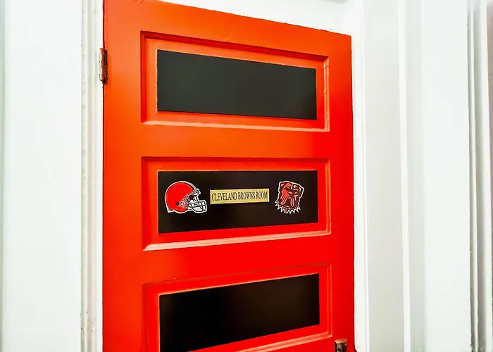 Buckeye Sports | Mins To Cp & Sf | King/Wd/Pet Ok