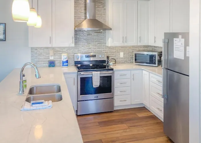 Waterfront Apartment With Lovely Views In Walkable Location