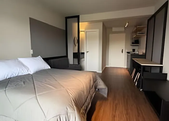 Apez Smart Studios