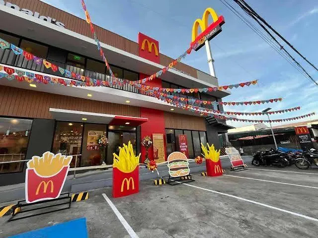 Best Hotel In Cabanatuan Luxury Stay - By Fal Premiere