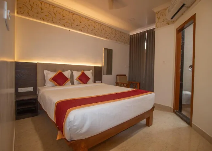 Hotel Town Palace