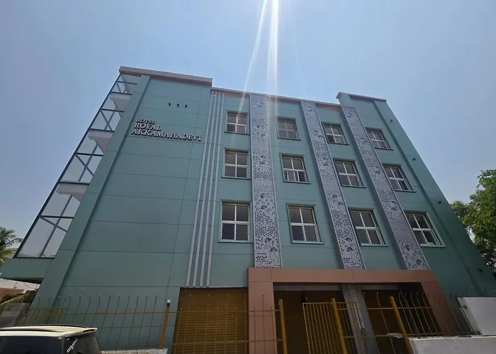 Hotel Royal Akkamahadevi