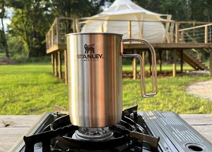 Charming Creekside Luxury Tent With Sunset Views Near Goodwin Creek, Mississippi
